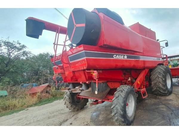 Комбайн Case IH 2388 (1998)