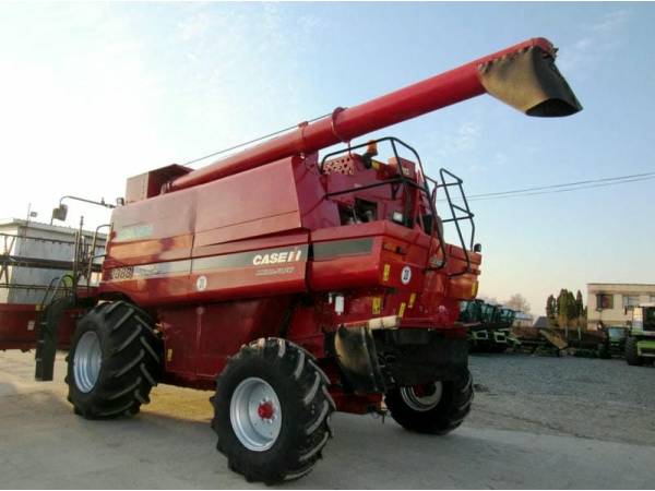 Комбайн Case IH 2388 (2008)