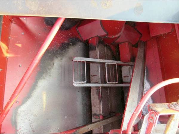 Комбайн Case IH 2388 (2008)