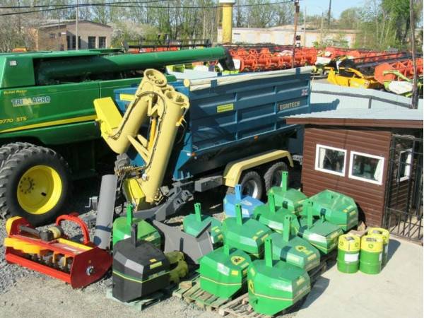 Противагу Tridaagro Dambo 850 (2020)
