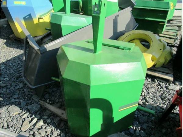 Противагу Tridaagro Dambo 850 (2020)