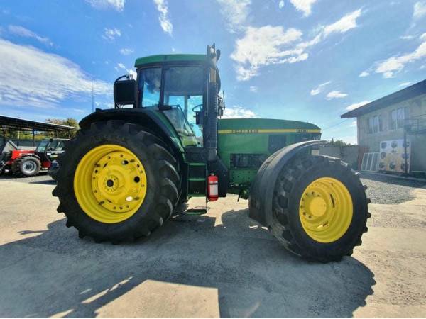 Трактор John Deere 7710 (2002)