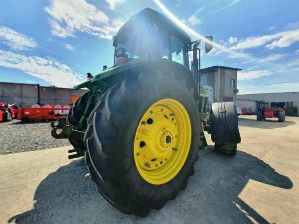 Трактор John Deere 7710 (2002)
