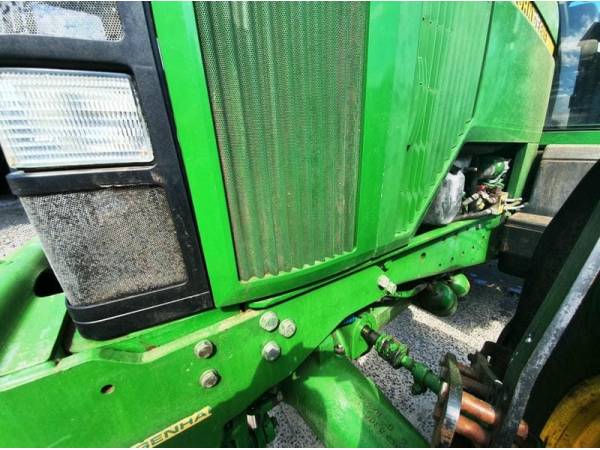 Трактор John Deere 7710 (2002)