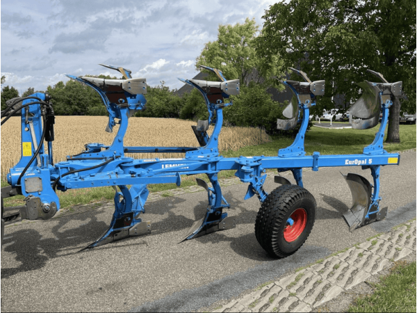 Плуг оборотный Lemken EurOpal 5 3+1 корпусы +каток (2004)