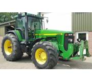 Трактор John Deere 8400
