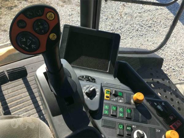 Комбайн CAT Lexion 580R (2009)