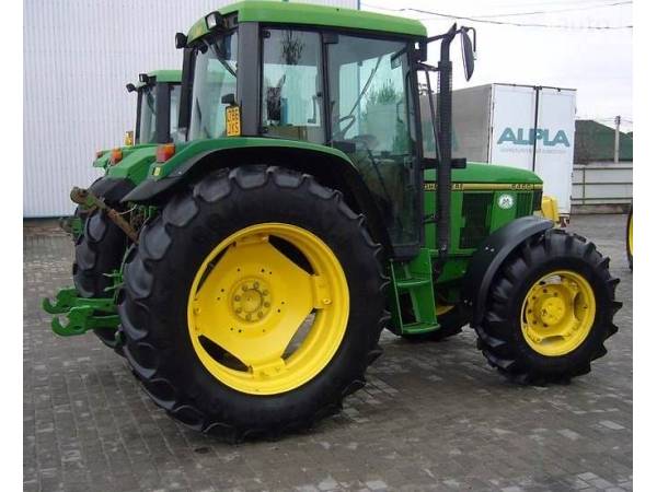 Трактор John Deere 6400 (1997)