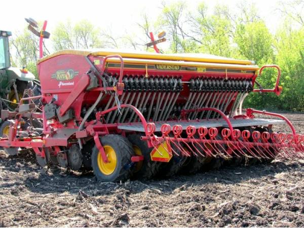 Посівний комплекс Vaderstad Rapid 400C (2012)