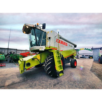 Комбайн Claas Lexion 450 (2000)