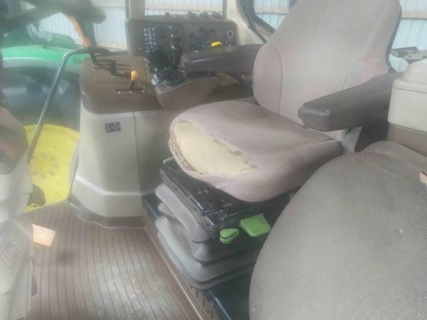Трактор John Deere 6920 