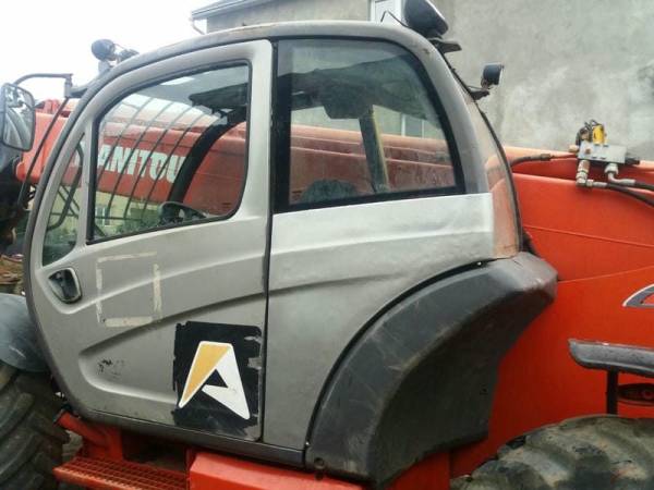 Телескопічний навантажувач Manitou MT1440 (2012)