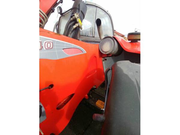 Телескопічний навантажувач Manitou MT1440 (2012)