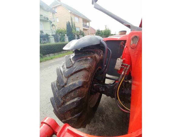 Телескопічний навантажувач Manitou MT1440 (2012)