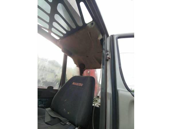 Телескопічний навантажувач Manitou MT1440 (2012)