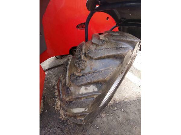 Телескопічний навантажувач Manitou MT1440 (2012)