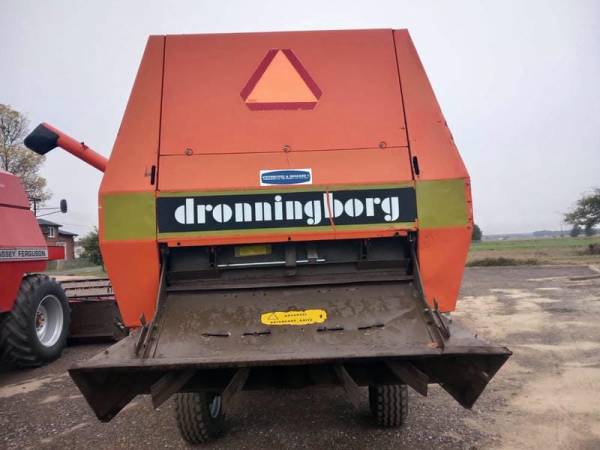 Комбайн Dronningborg D4500 (1987)
