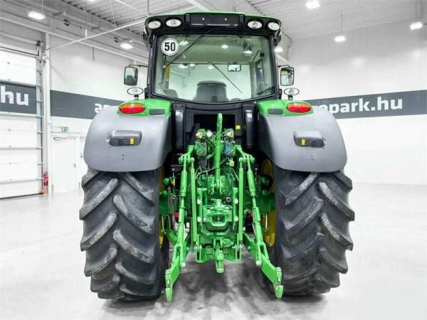 Трактор John Deere 6210R (2013)