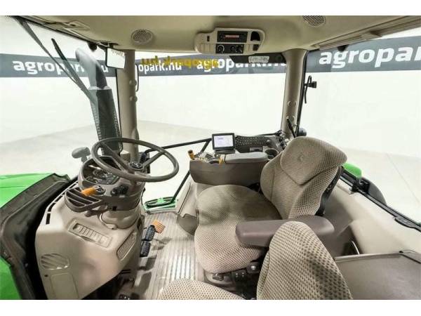 Трактор John Deere 6210R (2013)