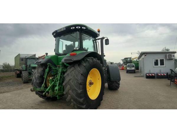 Трактор John Deere 7200R (2013)