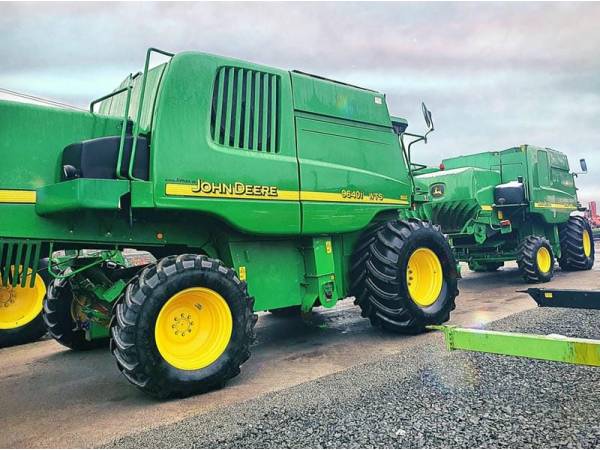 Комбайн John Deere 9640i WTS (2005)