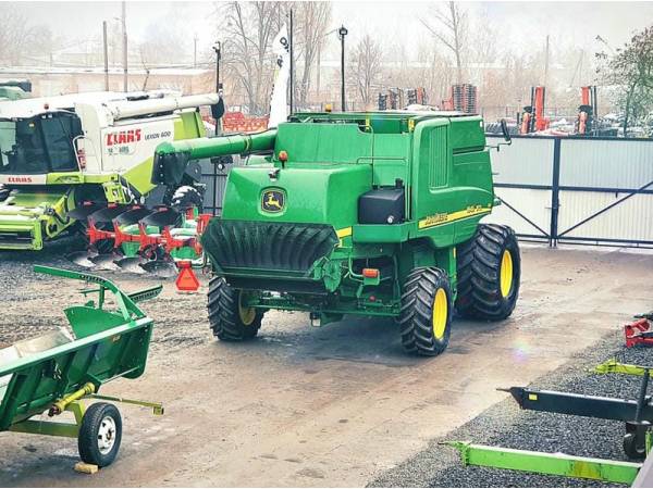 Комбайн John Deere 9640i WTS (2005)