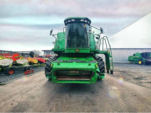 Комбайн John Deere 9640i WTS (2005)