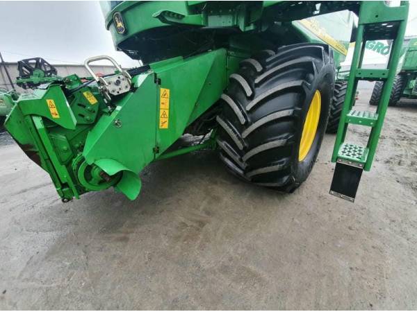 Комбайн John Deere 9640i WTS (2005)