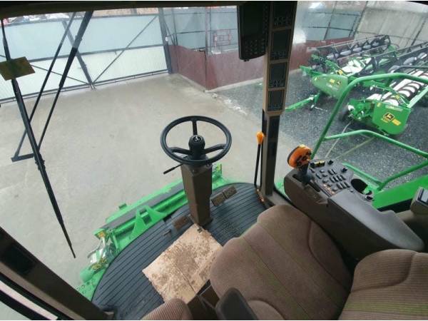 Комбайн John Deere 9640i WTS (2005)