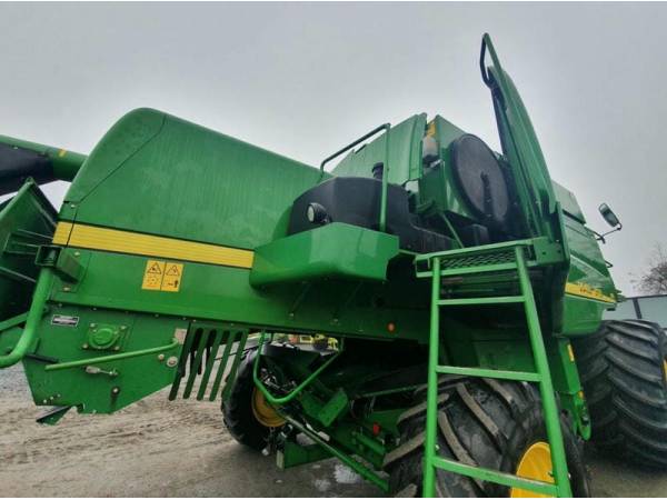 Комбайн John Deere 9640i WTS (2005)