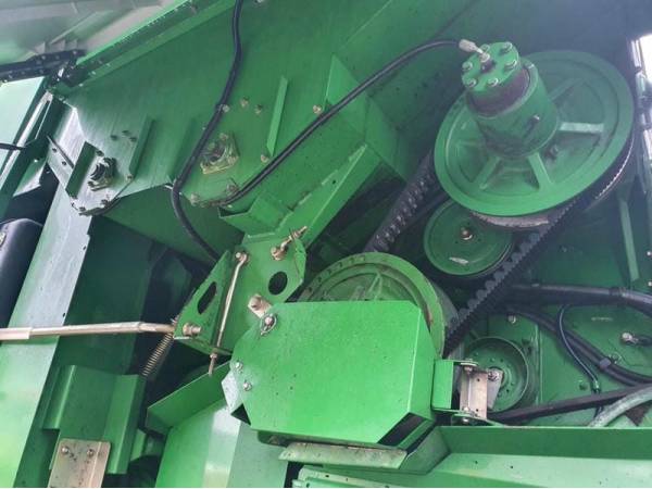 Комбайн John Deere 9640i WTS (2005)