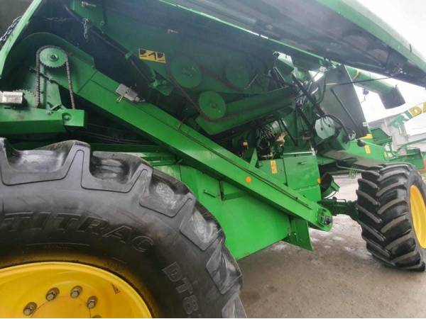 Комбайн John Deere 9640i WTS (2005)