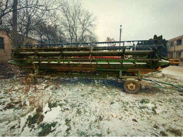 Жатка John Deere 925F