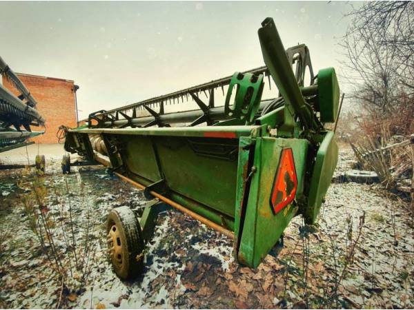 Жатка John Deere 925F
