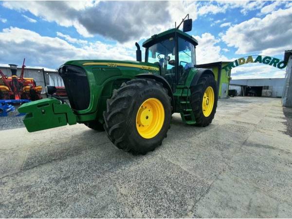 Трактор John Deere 8520 (2005)