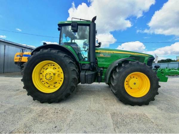 Трактор John Deere 8520 (2005)