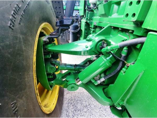 Трактор John Deere 8520 (2005)