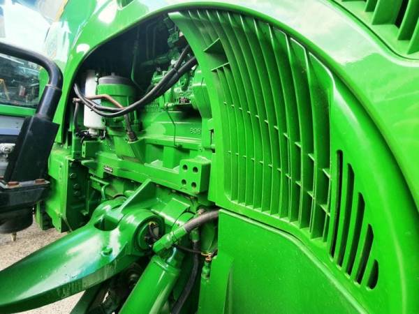 Трактор John Deere 8520 (2005)