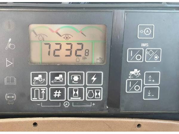 Трактор John Deere 8520 (2005)