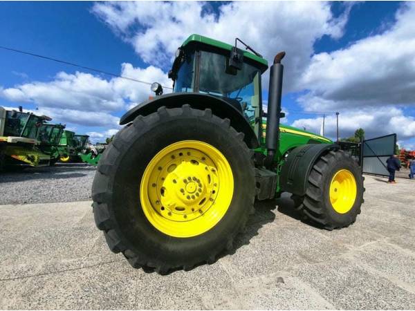 Трактор John Deere 8520 (2005)