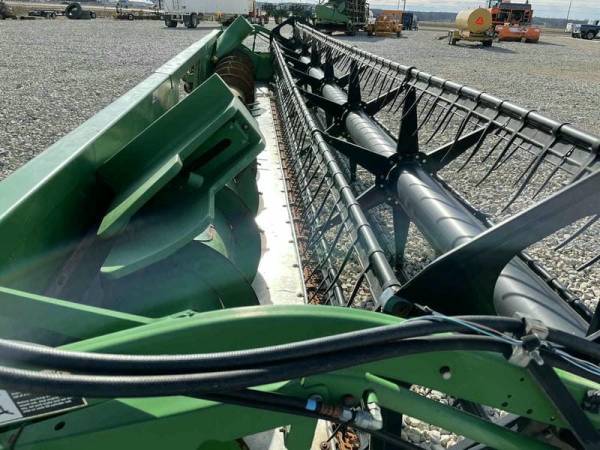 HydraFlex жатка John Deere 630F (2004)