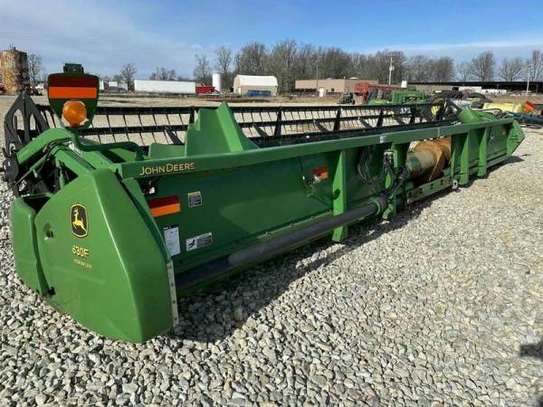 HydraFlex жатка John Deere 630F (2004)