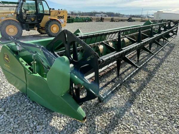 HydraFlex жатка John Deere 630F (2004)