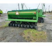 Сеялка John Deere 455