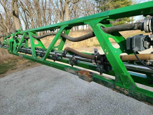 Самохідний обприскувач  John Deere R4038  (2015)