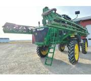 Самохідний обприскувач  John Deere R4038