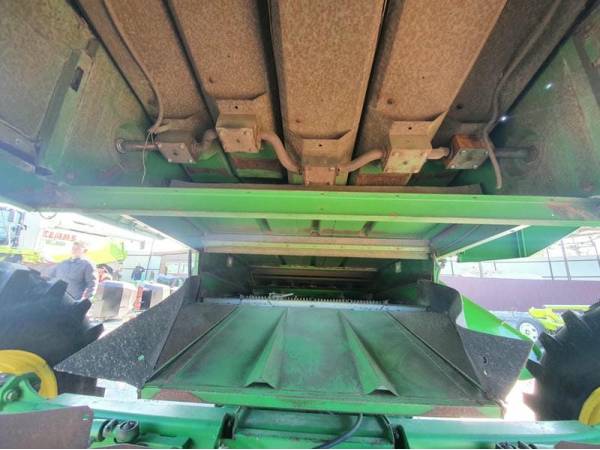 Комбайн John Deere 9610 (1998) 