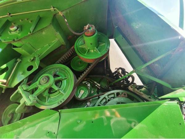 Комбайн John Deere 9610 (1998) 
