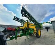 Причіпний обприскувач John Deere 732