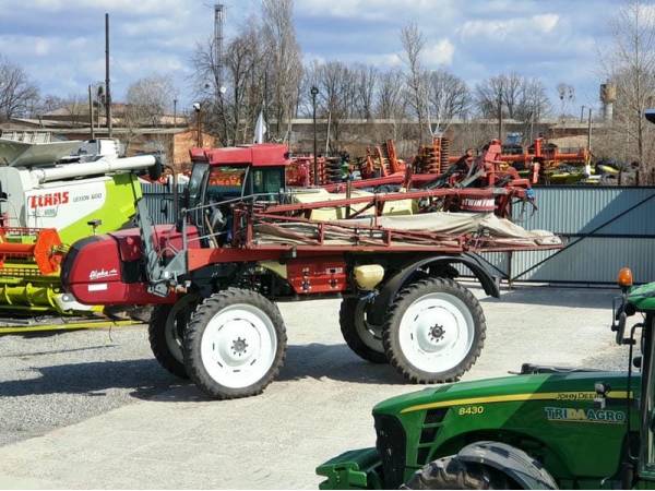 Самохідний обприскувач Hardi Alpha 4100 (2004)
